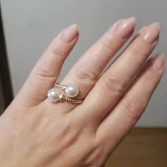 Silver Twist Pearl Ring - Picture 11 of 11
